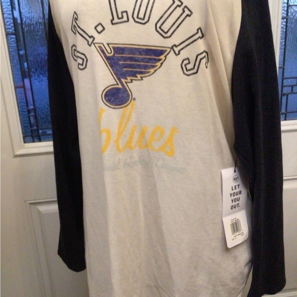 St. Louis three-quarter sleeve T-shirt. Never worn. - Picture 1 of 2